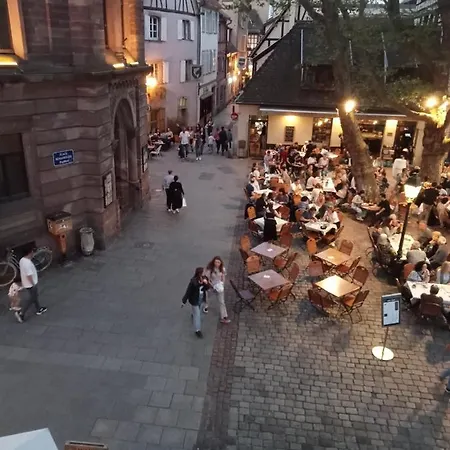 Au Coeur De La Petite France *